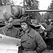 На передовую к танкистам Западного фронта пришли свежие газеты, 1942 год.  Автор: В. Гребнев/ТАСС