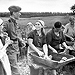 Жители деревни Селец Минской области после освобождения, 1944 год. Автор: БелТА