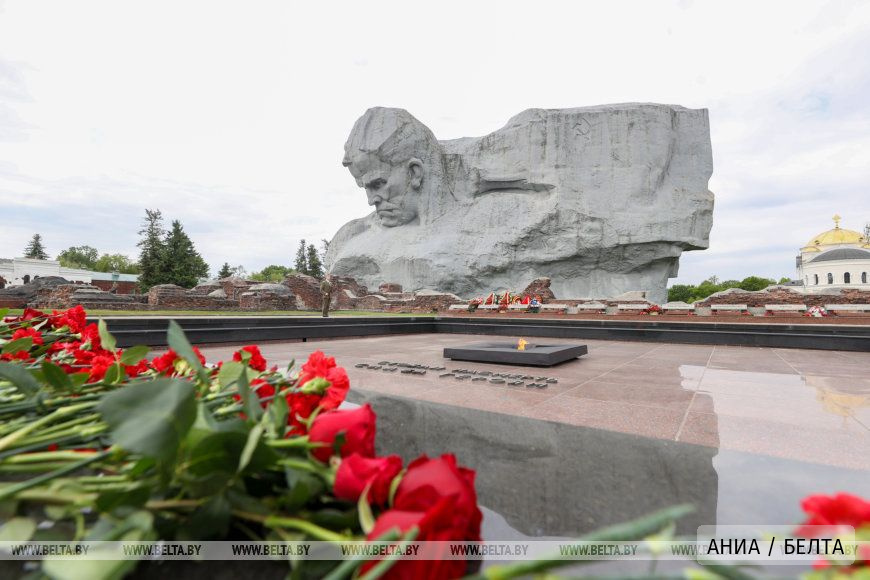 Исполняется 55-лет со дня открытия мемориального комплекса "Брестская крепость-герой" 