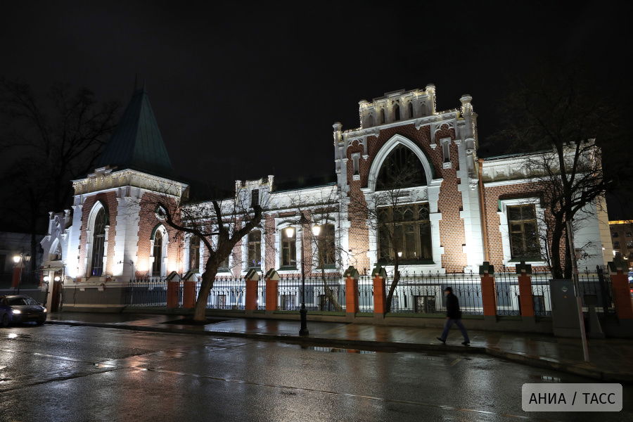 Бахрушинский музей представил ретроспективу Эдуарда Кочергина к его 90-летию