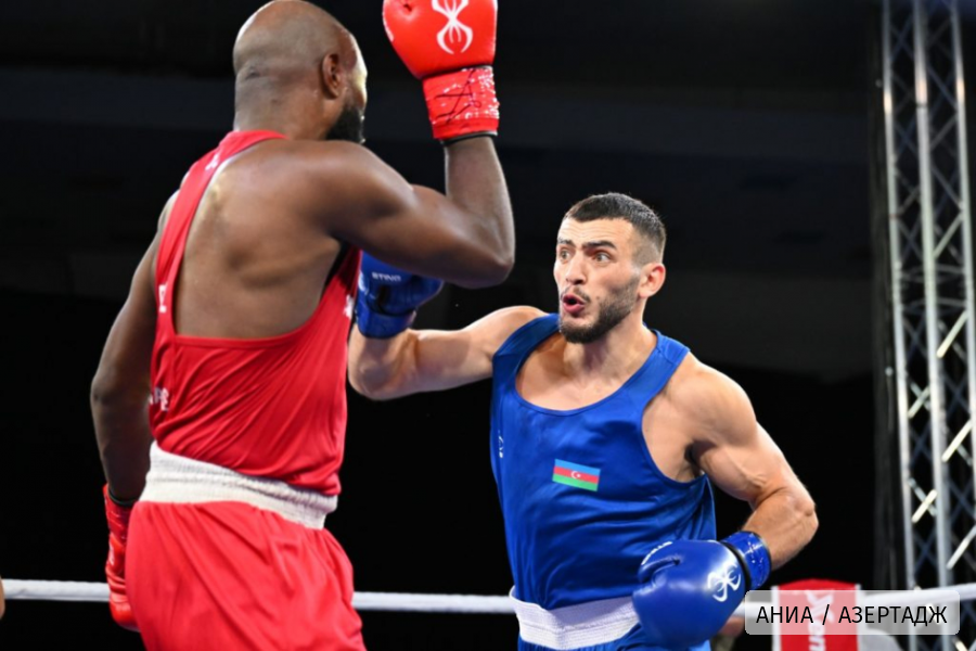 Два азербайджанских боксера стартовали на чемпионате Европы с победы