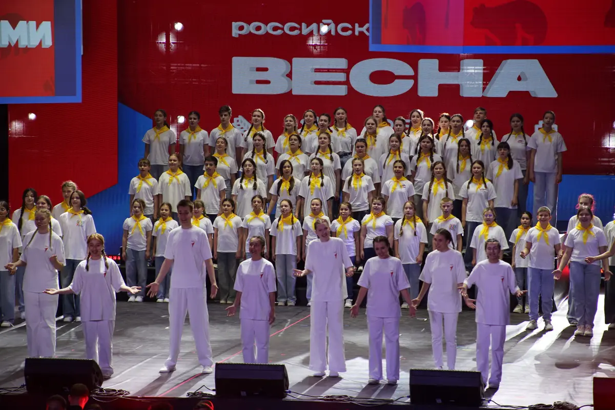 В финале фестиваля "Российская школьная весна" в Ставрополе примут участие 1,8 тыс. детей